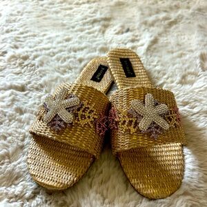 Unique and fun GOLD starfish sandals